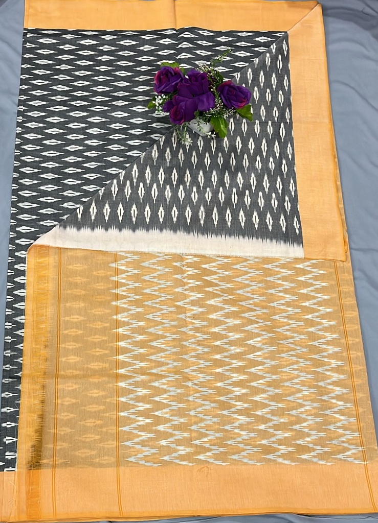 Single Ikkat Sarees - Plain - Angle 2